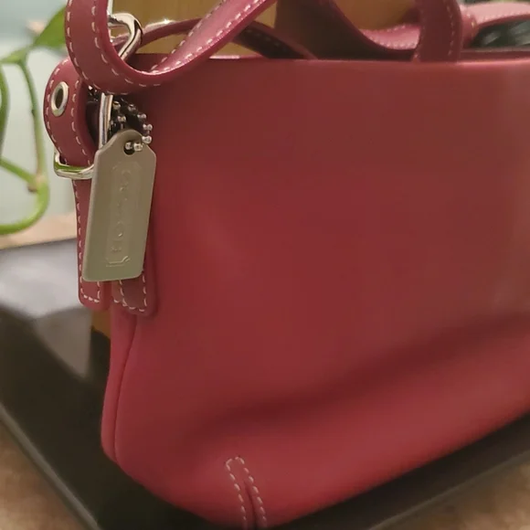 Coach Mini Shoulder Bag - Picture 3 of 6